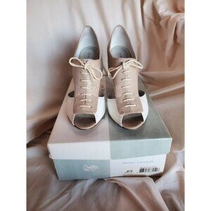 Marc Fisher Lace Up Stilettos Heels Womens Sz 8 Shoes Mfardenly